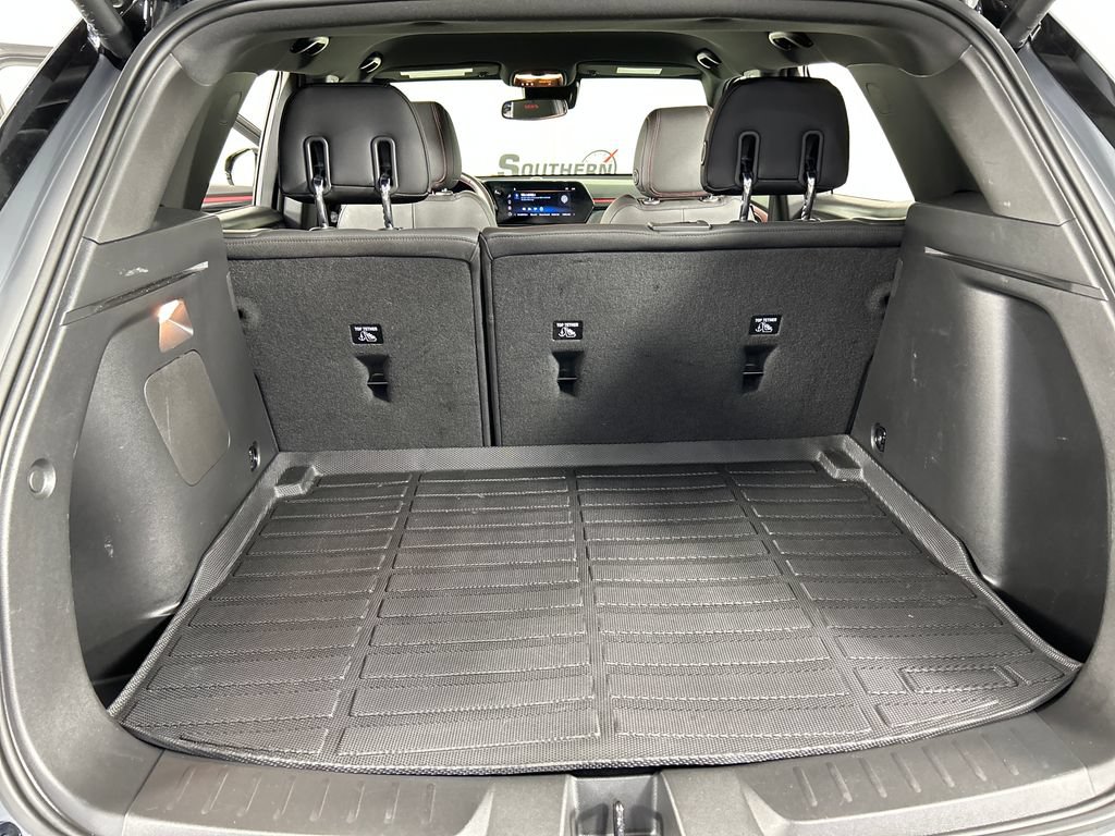 Used 2024 Chevrolet TrailBlazer RS w/ Convenience Package FWD image 19