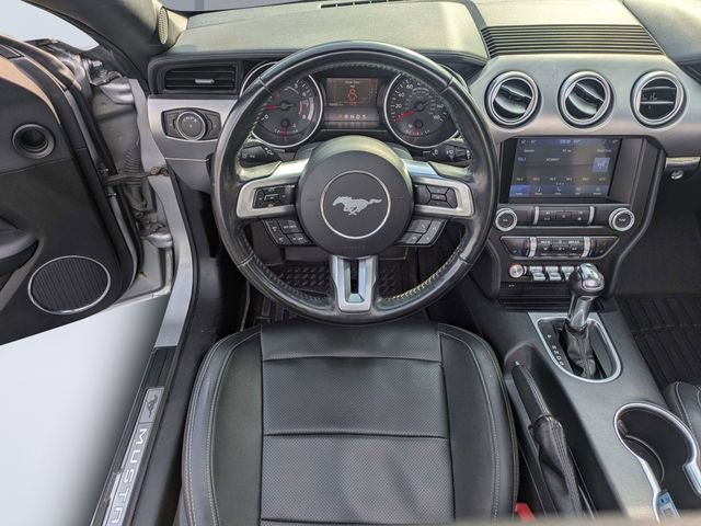 Used 2022 Ford Mustang Premium RWD image 13