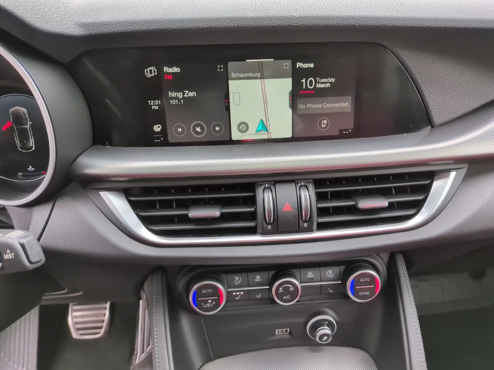 Used 2024 Alfa Romeo Stelvio Veloce image 27