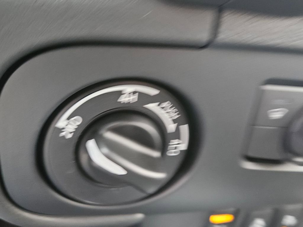New 2026 Nissan Frontier SV w/ All-Weather Content Package image 21