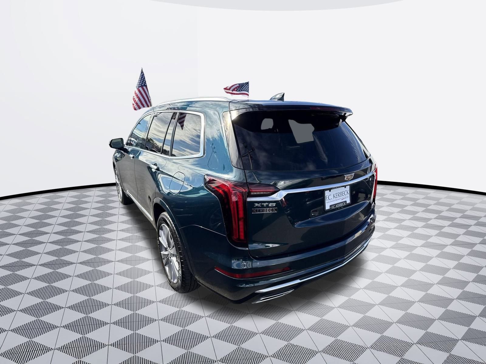 Certified 2025 Cadillac XT6 Premium Luxury FWD image 10
