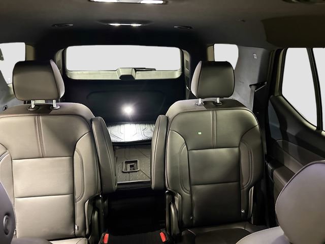 Used 2023 Chevrolet Traverse RS w/ LPO, Floor Liner Package image 24