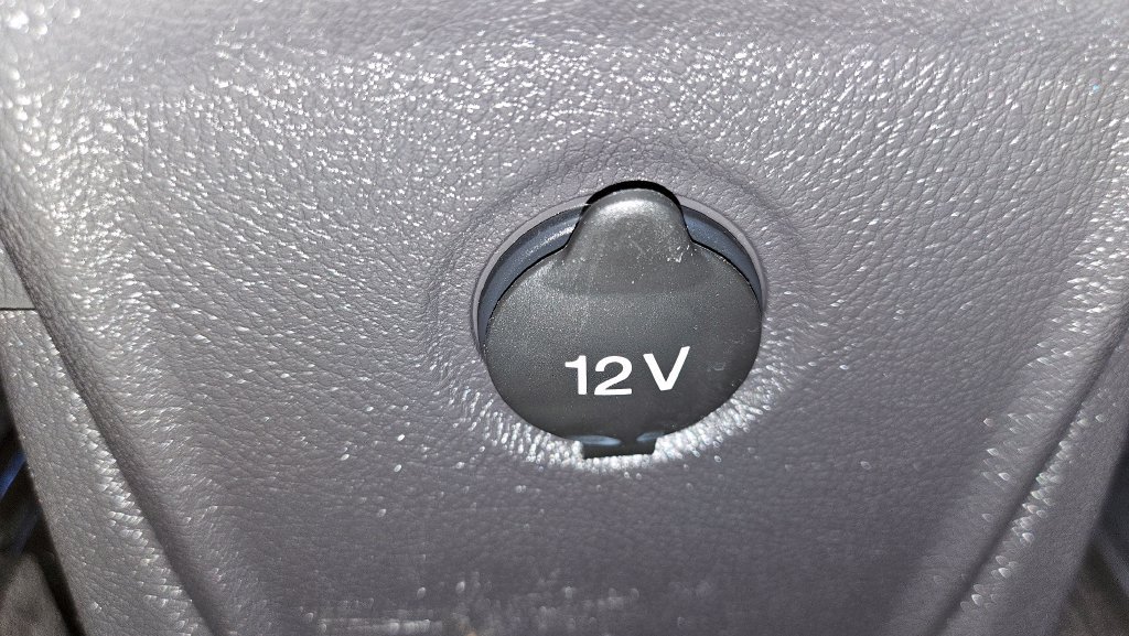 Used 2015 Ford Transit Connect XLT FWD image 28