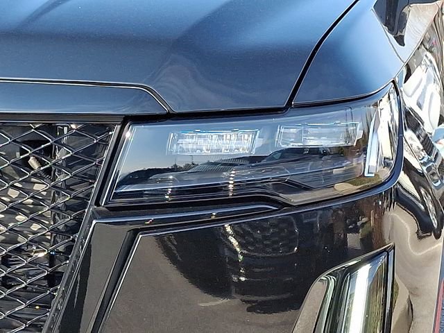 Used 2024 Cadillac Escalade ESV Sport w/ LPO, ONYX Package image 9