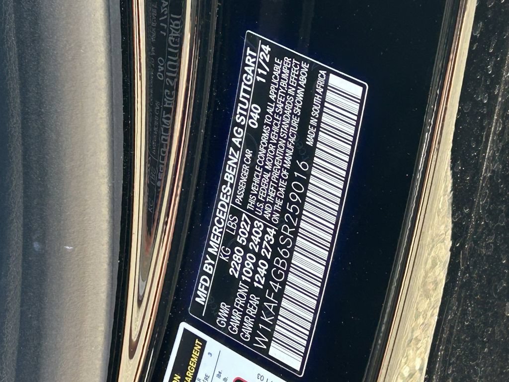 Used 2025 Mercedes-Benz C 300 Sedan image 29