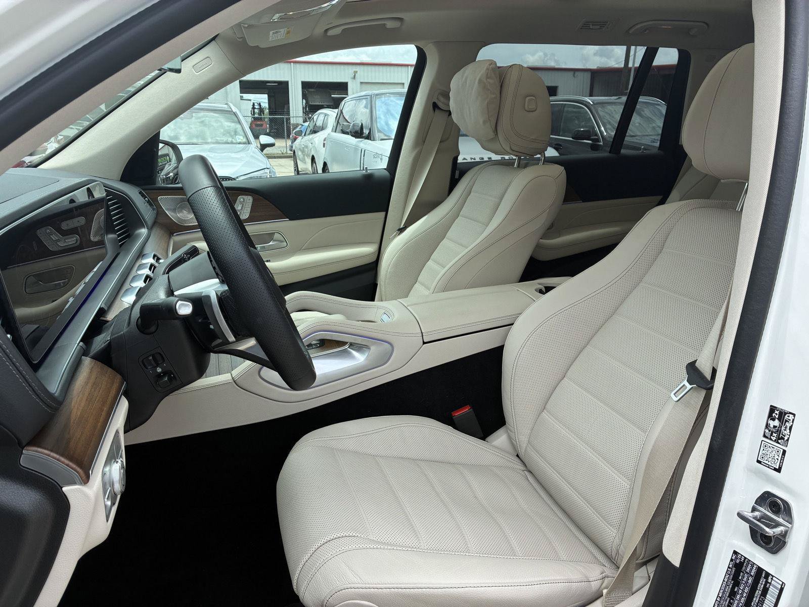 Certified 2026 Mercedes-Benz GLS 450 4MATIC image 7