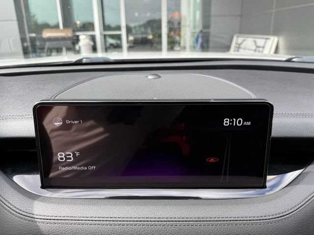 Used 2022 Kia Stinger GT1 w/ Red Interior Color Package RWD image 29