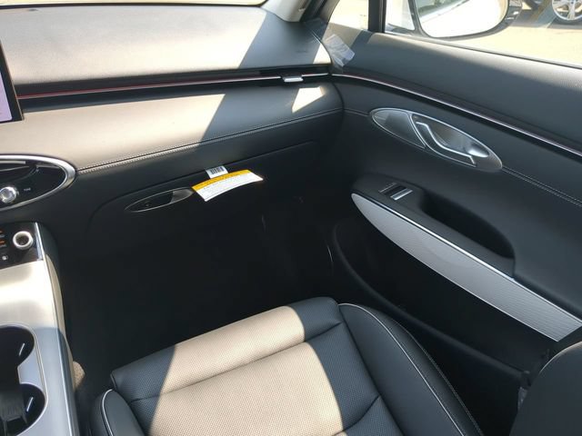 New 2026 Genesis GV70 2.5T Advanced AWD/4WD image 15