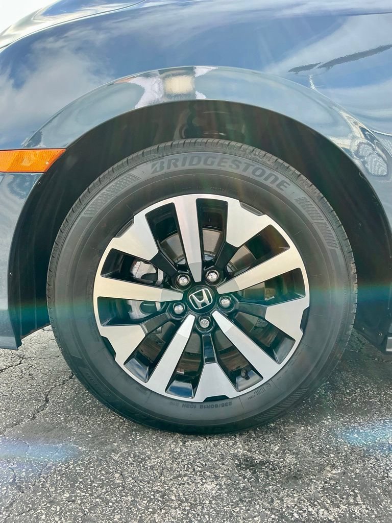 Used 2026 Honda Odyssey EX-L image 16