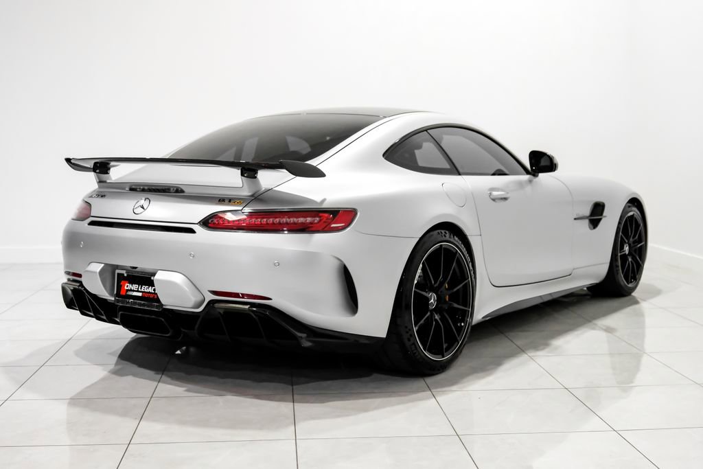 Used 2018 Mercedes-Benz AMG GT R image 5