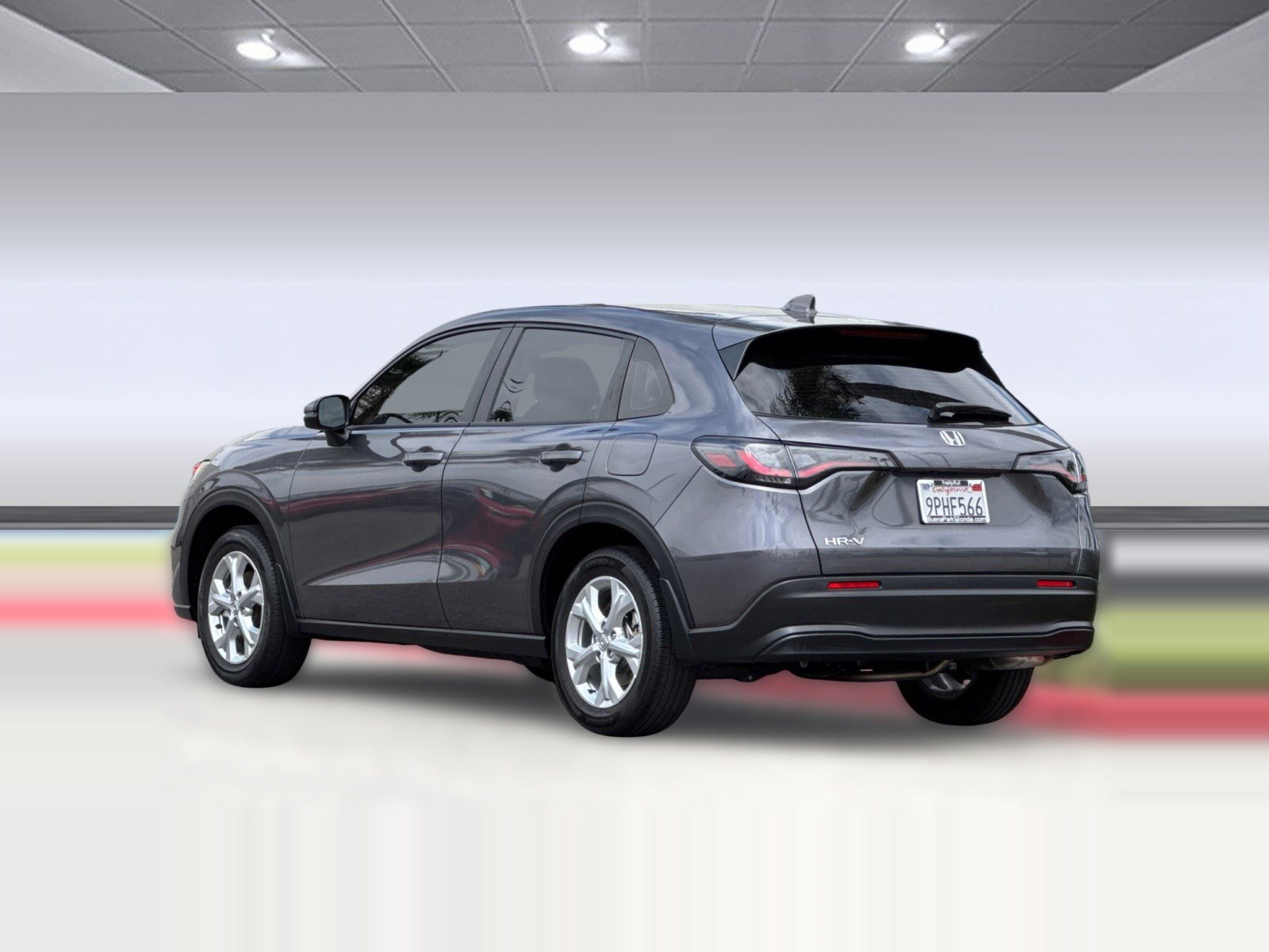 Certified 2025 Honda HR-V LX image 3
