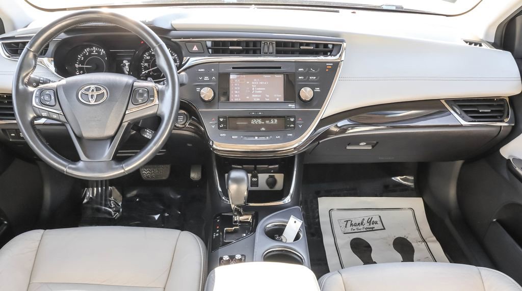 Used 2014 Toyota Avalon Limited image 27