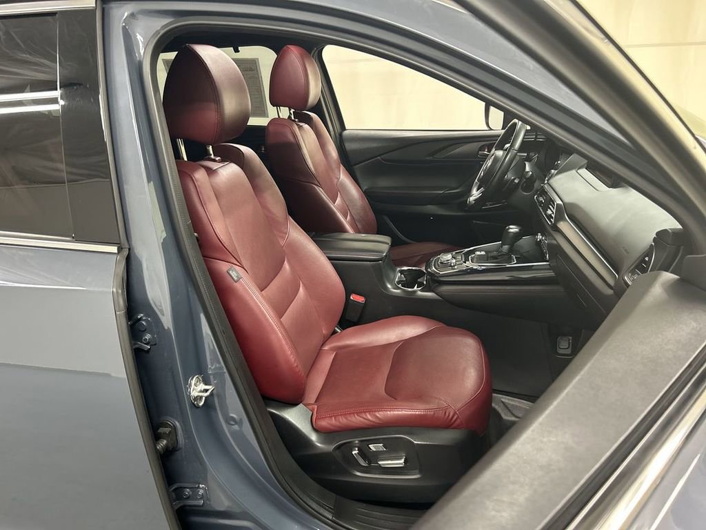 Used 2021 MAZDA CX-9 Carbon Edition image 24