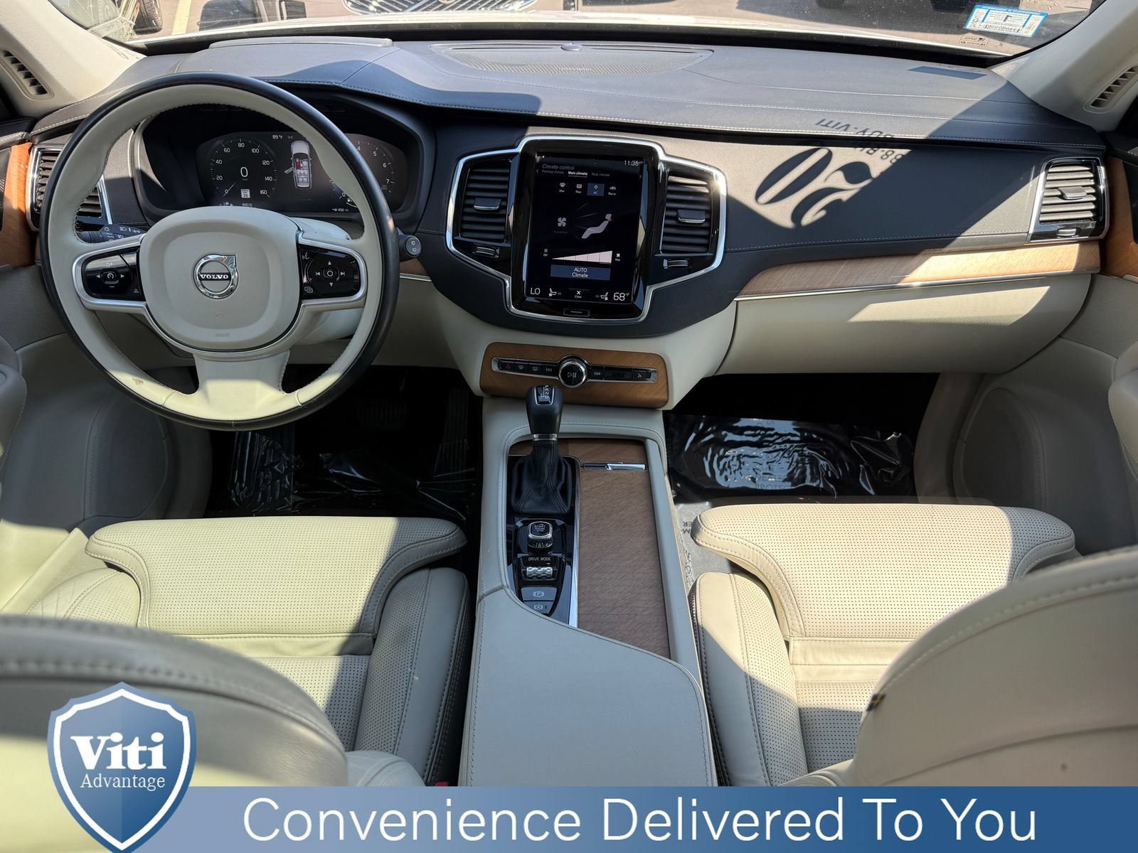 Used 2020 Volvo XC90 T6 Inscription w/ Protection Package AWD/4WD image 2