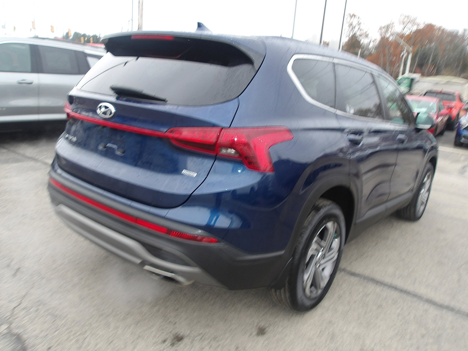 Certified 2023 Hyundai Santa Fe SE image 7