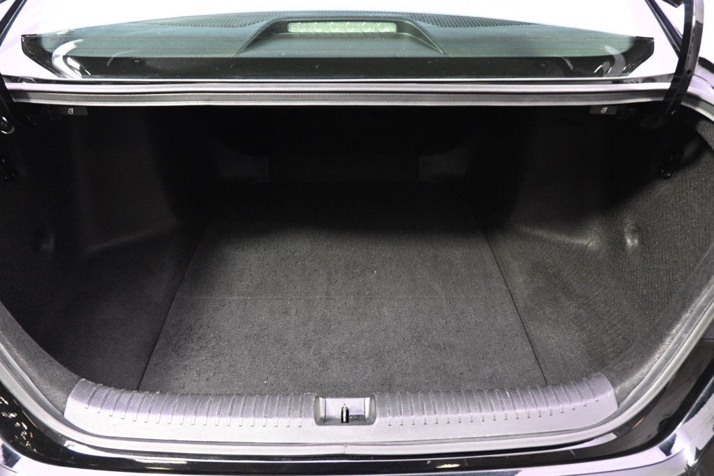 Used 2024 Honda Accord EX image 19