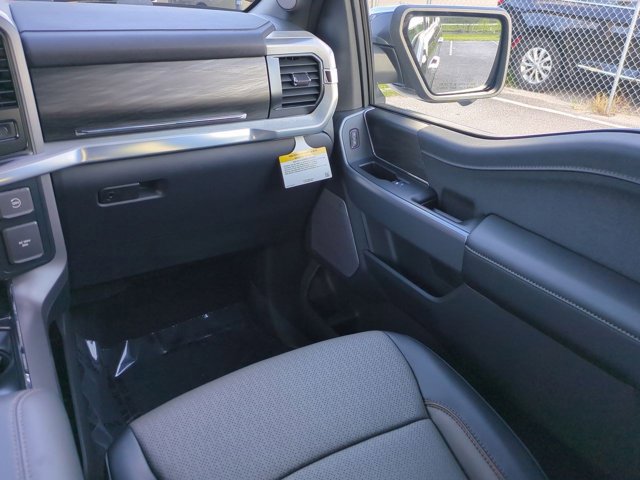New 2025 Ford F150 Lariat w/ Equipment Group 501A Mid image 17