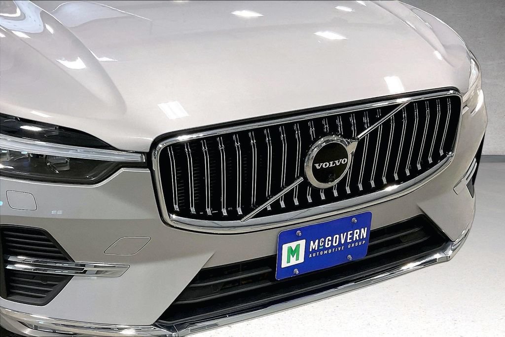 Certified 2023 Volvo XC60 B5 Ultimate w/ Climate Package AWD/4WD image 34