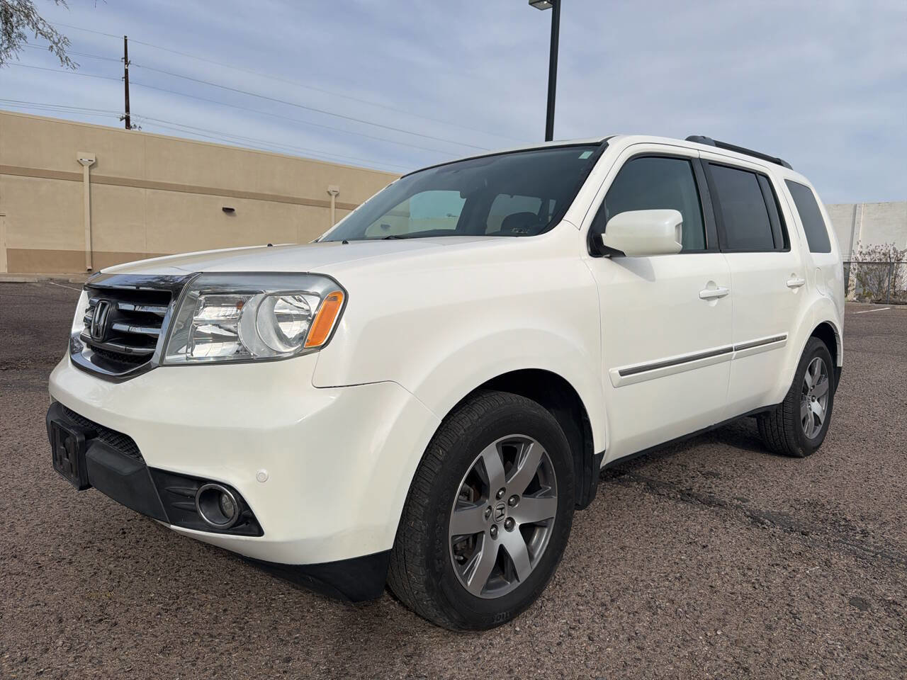 Used 2013 Honda Pilot Touring image 2