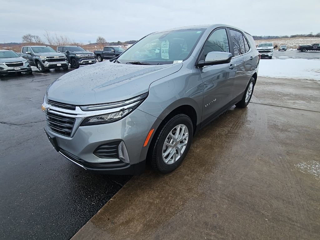 Certified 2024 Chevrolet Equinox LT w/ LPO, Floor Liner Package image 3