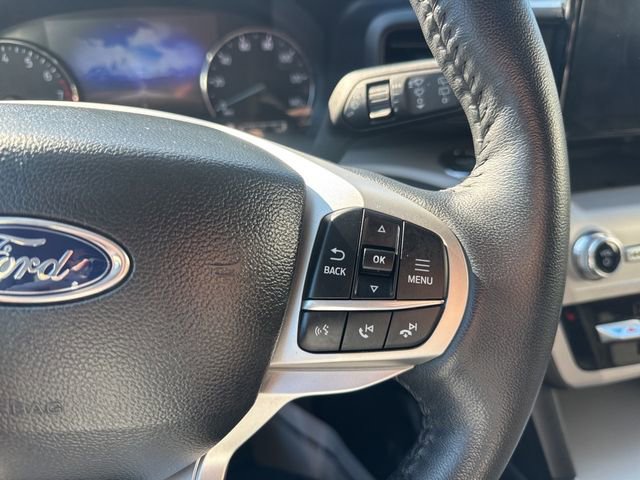 Used 2023 Ford Explorer XLT image 15