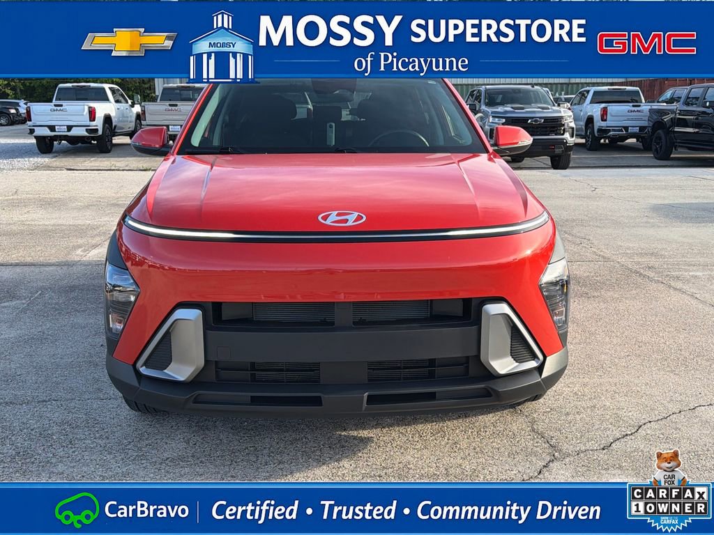 Used 2025 Hyundai Kona SEL FWD image 11