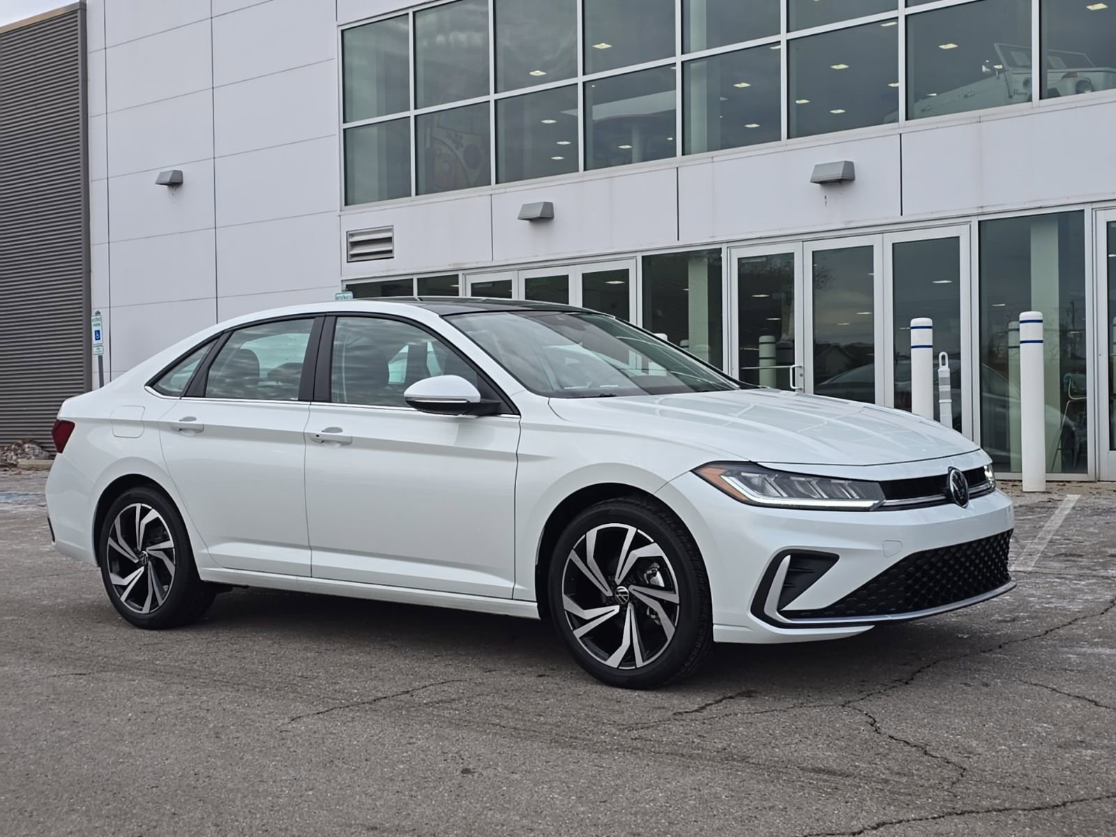 New 2026 Volkswagen Jetta SEL image 3