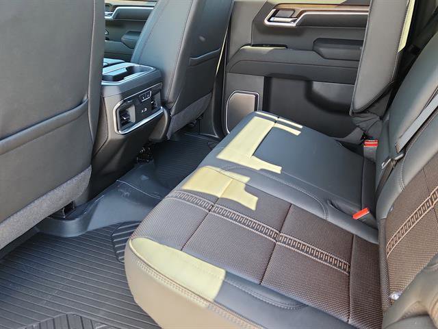 New 2026 Chevrolet Silverado 1500 High Country w/ Technology Package image 9