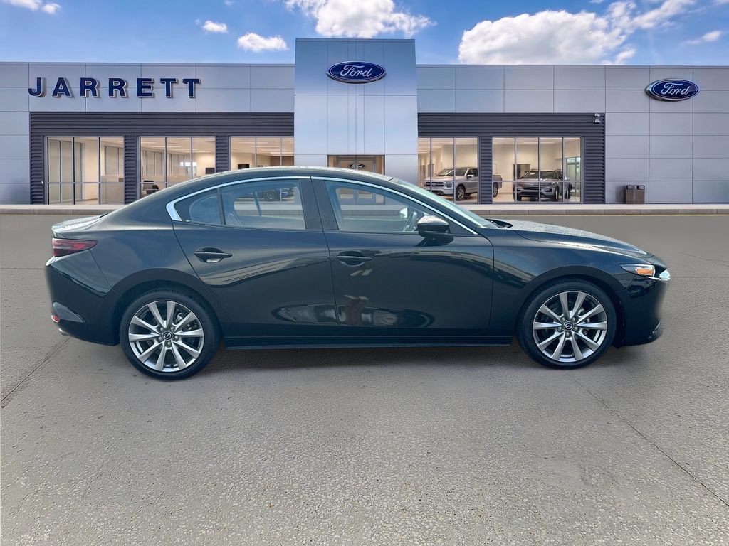 Used 2020 MAZDA MAZDA3 Sedan w/ Select Package FWD image 8