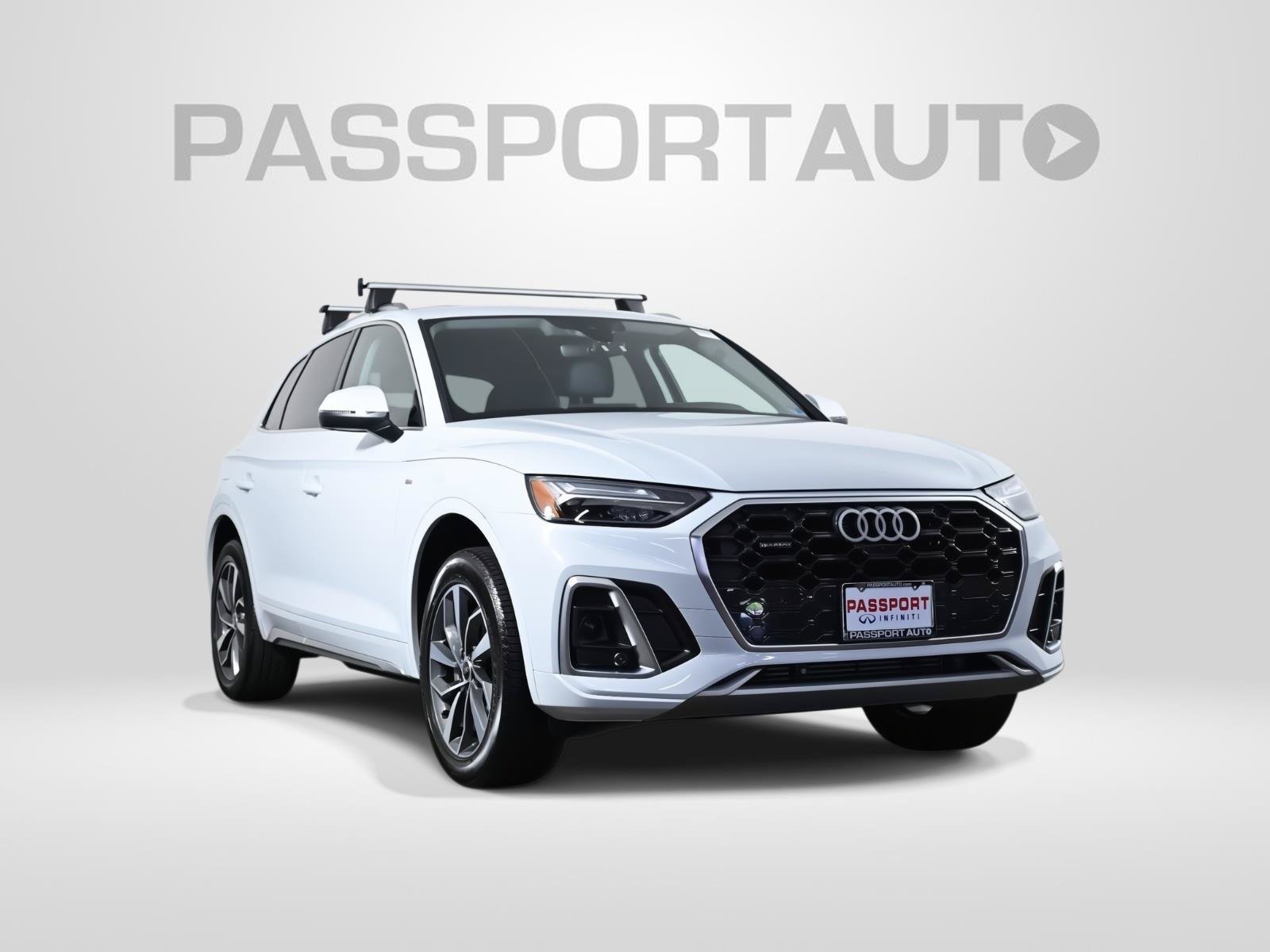 Used 2024 Audi Q5 2.0T Premium Plus w/ Premium Plus Package AWD/4WD image 3