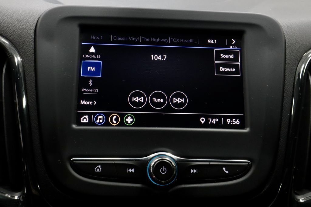 Used 2023 Chevrolet Equinox RS AWD/4WD image 4
