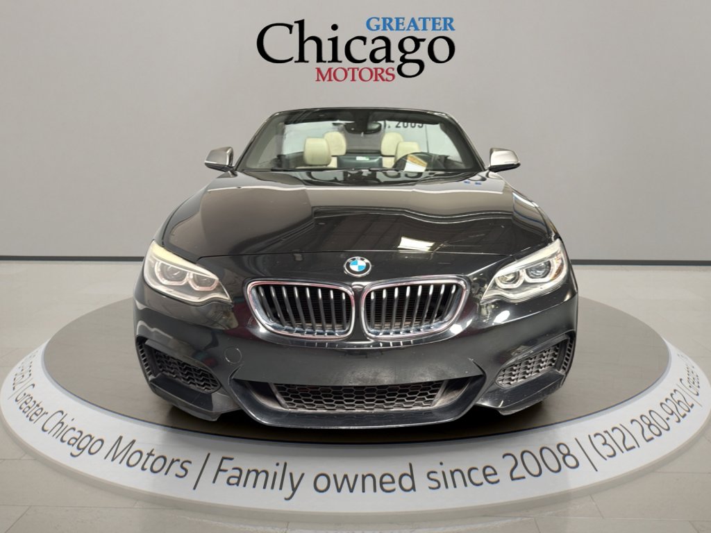 Used 2016 BMW M235i Convertible image 10