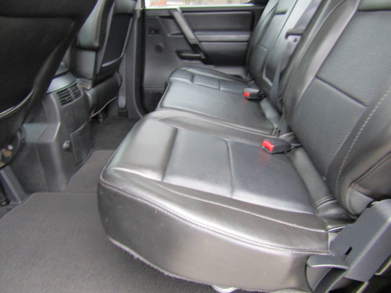 Used 2011 Nissan Titan SL w/ SL Max Utility Pkg image 14