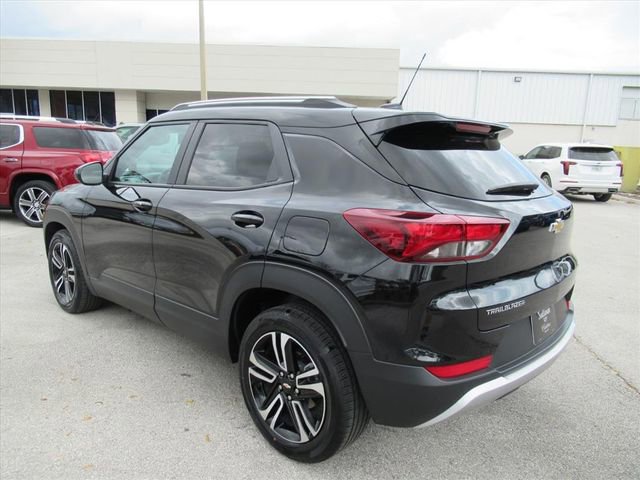 Used 2023 Chevrolet TrailBlazer LT image 4