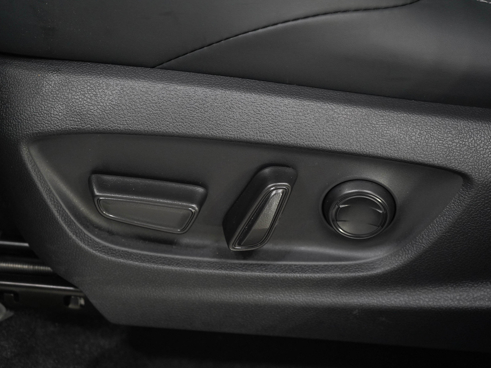 Certified 2026 Toyota bZ AWD/4WD image 24