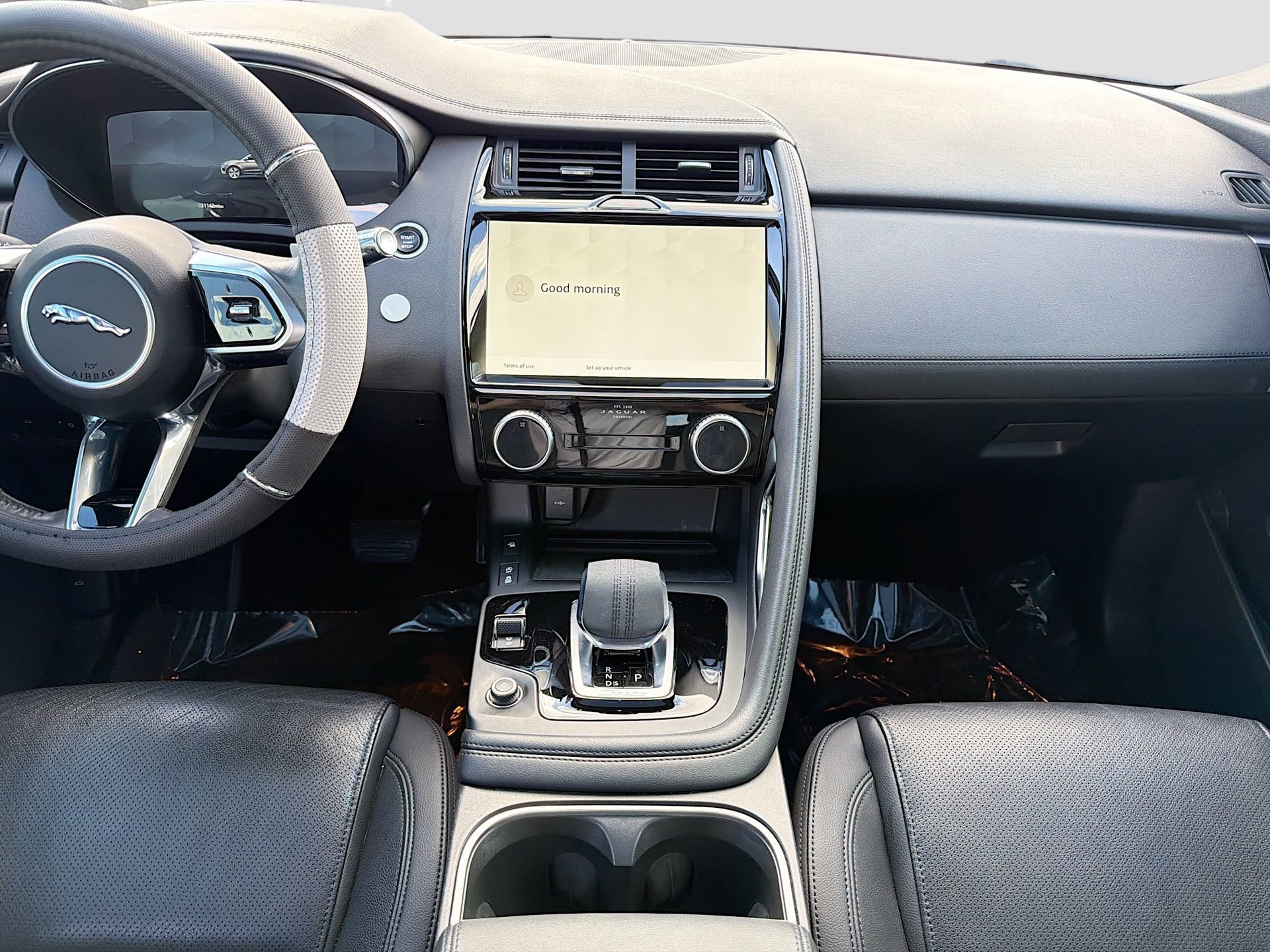 Used 2022 Jaguar E-PACE SE image 19