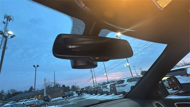 Used 2015 Jeep Grand Cherokee Limited image 24