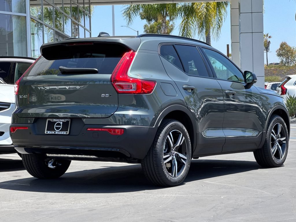 New 2026 Volvo XC40 B5 Core w/ Protection Package Premier AWD/4WD image 5