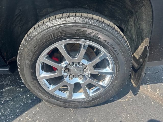 Used 2015 GMC Yukon XL Denali w/ Touring Package AWD/4WD image 28