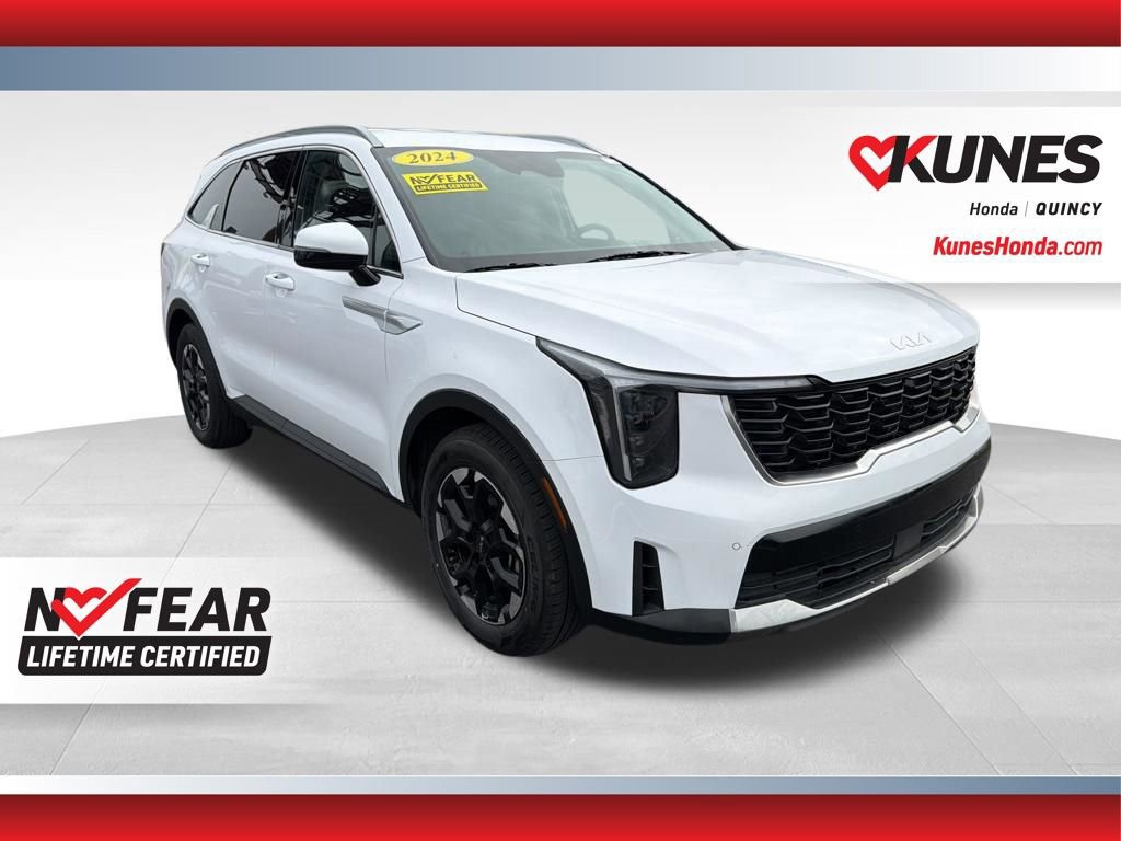 Used 2024 Kia Sorento S