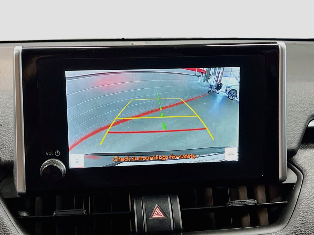 Used 2025 Toyota RAV4 XLE AWD/4WD image 14
