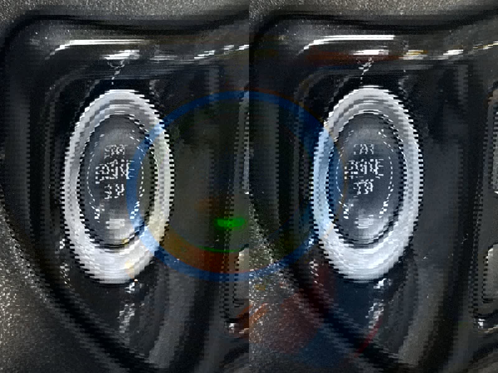 Used 2025 GMC Sierra 1500 Elevation image 35