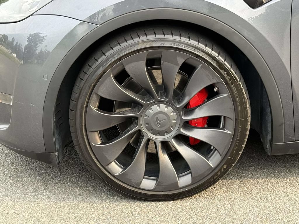 Used 2022 Tesla Model Y Performance AWD/4WD image 8