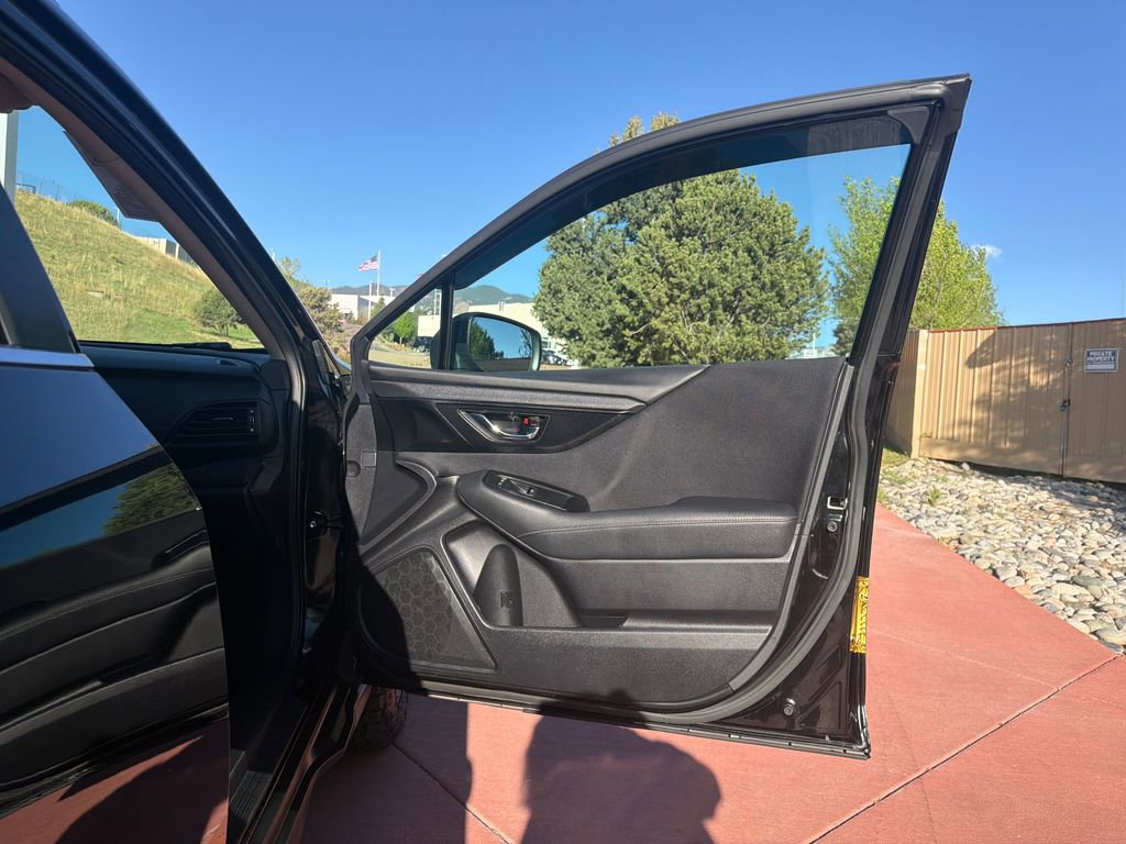 Used 2025 Subaru Outback Premium w/ Popular Package #1A image 29