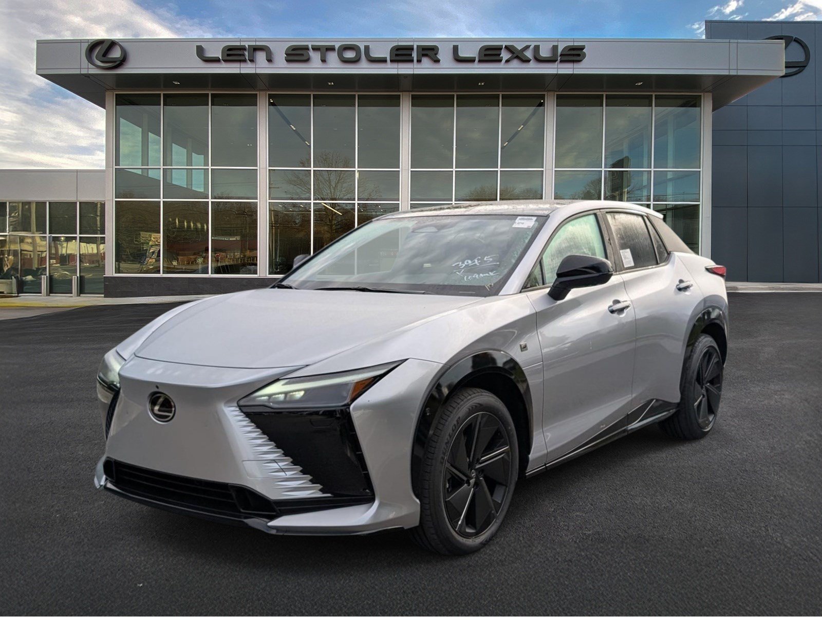 New 2026 Lexus RZ 450e AWD w/ Luxury Package image 4