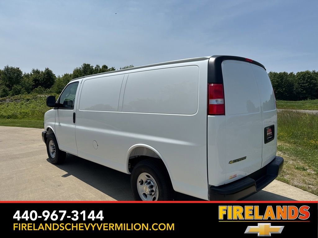 New 2025 Chevrolet Express 2500 w/ Driver Convenience Package image 7