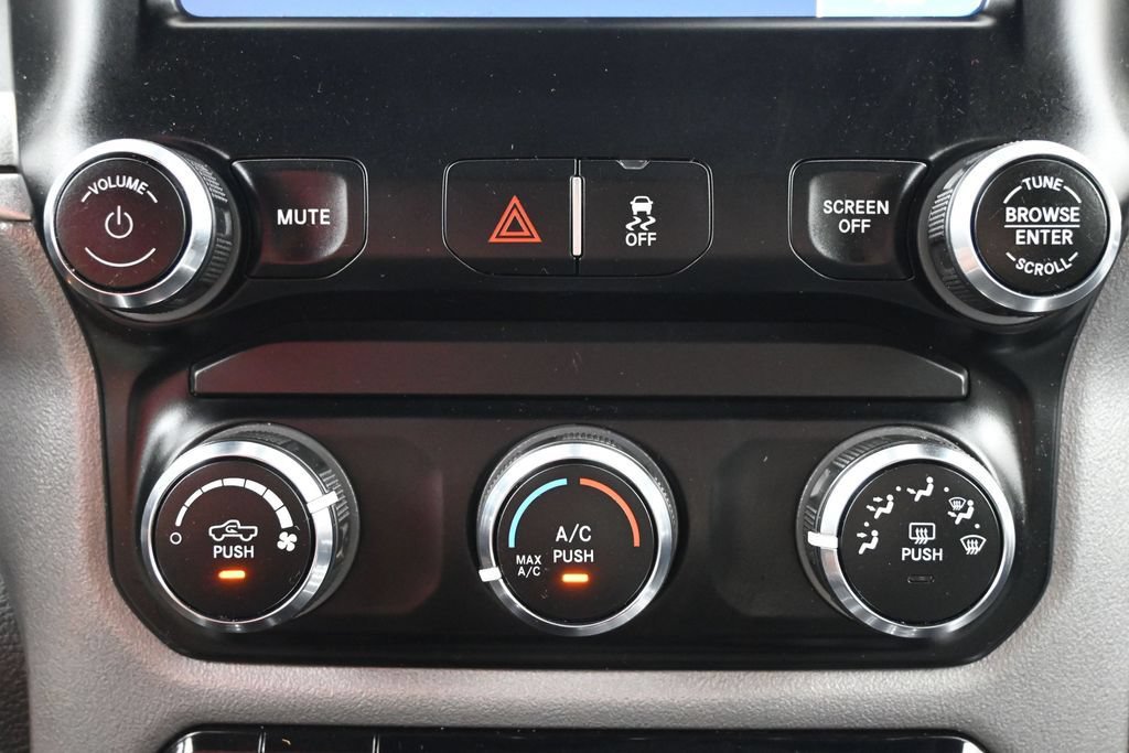 Used 2024 RAM 2500 Big Horn w/ Off Road Package AWD/4WD image 12