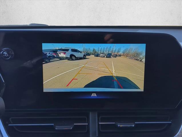 Used 2025 Chevrolet Trax ACTIV w/ Driver Confidence Package image 17