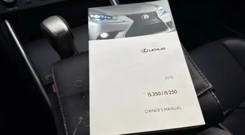 Used 2015 Lexus IS 250 RWD image 20