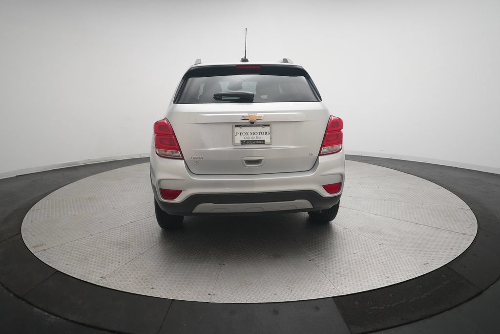 Used 2020 Chevrolet Trax LT w/ LT Convenience Package FWD image 25